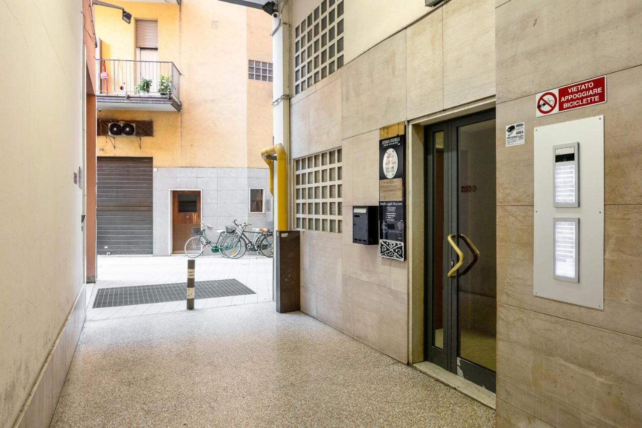 Delia'S Studios In The City Center By Wonderful Italy Bologna Luaran gambar